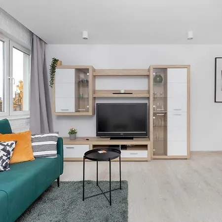 Sadova Srodmiescie By Renters * Γκντανσκ
