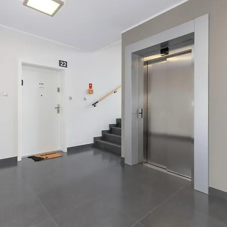 Sadova Srodmiescie By Renters